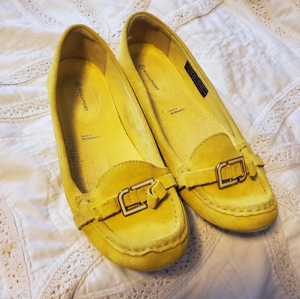 Bright yellow loafers comfy extra support - Picture 1 of 5